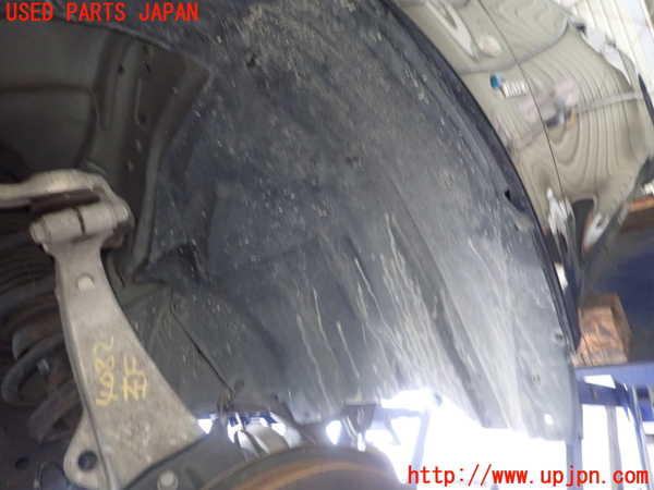 1UPJ-9240821092]シーマ(HGY51)左前フェンダーライナー 中古_3