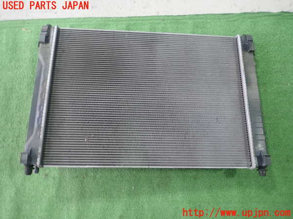 1UPJ-9240822321]シーマ(HGY51)ラジエーター1 中古_2