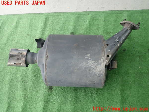 1UPJ-9240822672]シーマ(HGY51)リアマフラー2 中古_2