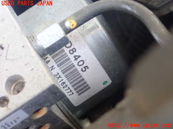 1UPJ-9240824040]シーマ(HGY51)ABSアクチュエーター 中古_2