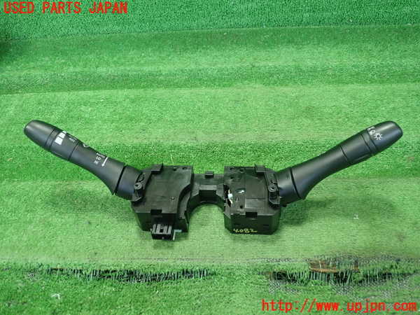 1UPJ-9240826720]シーマ(HGY51)コンビネーションスイッチ 中古_1