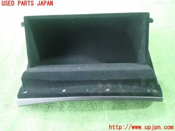 1UPJ-9240827516]シーマ(HGY51)グローブボックス1 中古_2