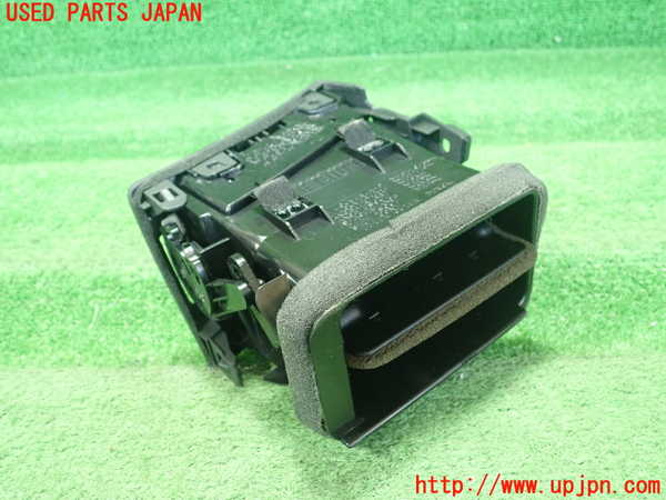 1UPJ-9240827526]シーマ(HGY51)エアコン吹き出し口1 (右) 中古_3