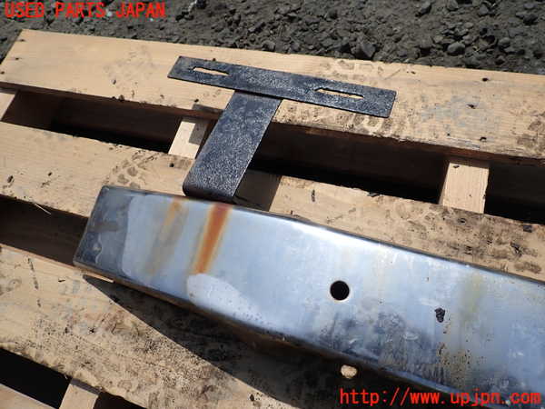 1UPJ-9240831010]ランクル40系(BJ41V)フロントバンパー 中古_2