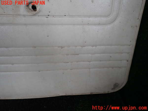 1UPJ-9240831234]ランクル40系(BJ41V)右ドア内張り 中古_4