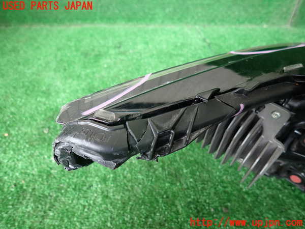 1UPJ-9240841132]ハリアー ハイブリッド(AXUH80)左ヘッドライト LED 中古_4