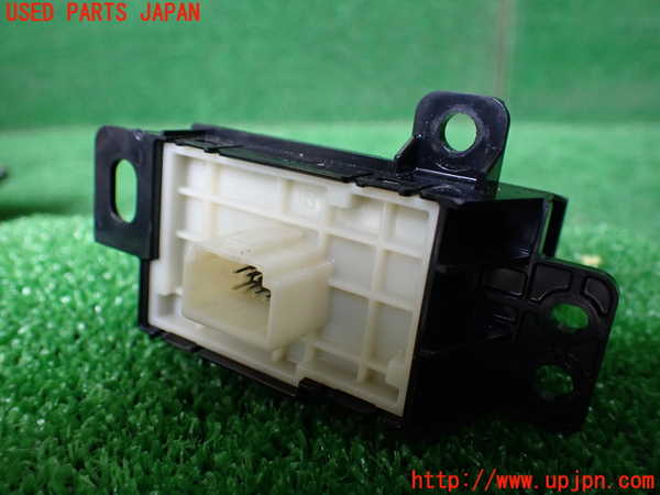 1UPJ-9240846306]ハリアー ハイブリッド(AXUH80)スイッチ1 (パーキングブレーキ・ホールド) 中古_2