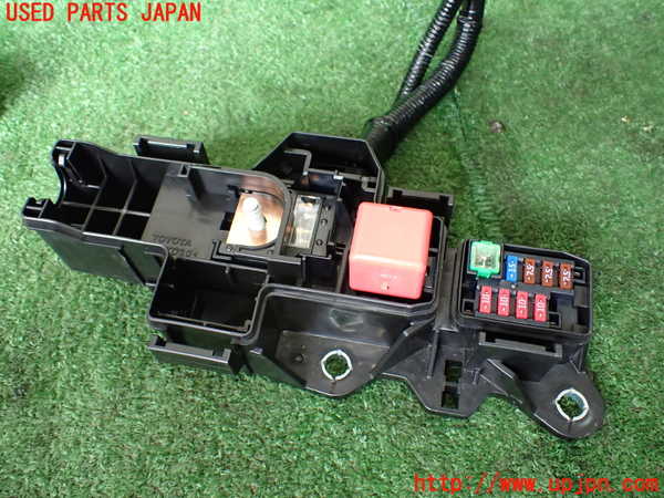 1UPJ-9240846741]ハリアー ハイブリッド(AXUH80)ヒューズボックス1 中古_2