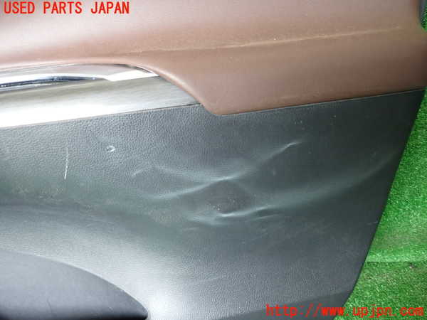1UPJ-9240841234]ハリアー ハイブリッド(AXUH80)右前ドア内張り 中古_3