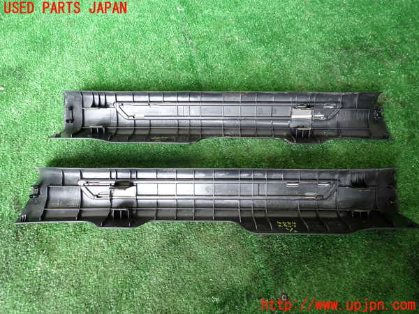 1UPJ-9240847740]ハリアー ハイブリッド(AXUH80)スカッフプレート 中古_2