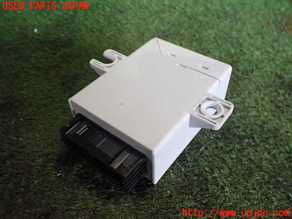 2UPJ-9240856153]ポルシェ・パナメーラ(970M46(改))コンピューター8 中古 97061810305_2