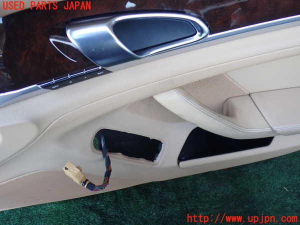 2UPJ-9240851234]ポルシェ・パナメーラ(970M46(改))右前ドア内張り 中古_2