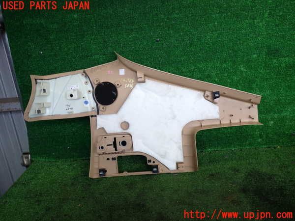2UPJ-9240857680]ポルシェ・パナメーラ(970M46(改))左リアピラートリム 中古_4