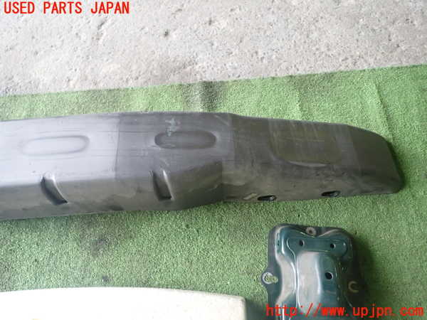1UPJ-9240861014]ロードスター(NA8C)フロントバンパーホースメント 中古_2