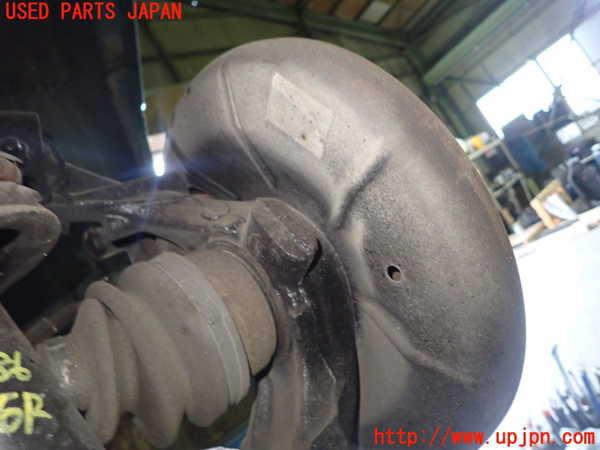 1UPJ-9240864300]ロードスター(NA8C)右リアナックルハブ 中古_2