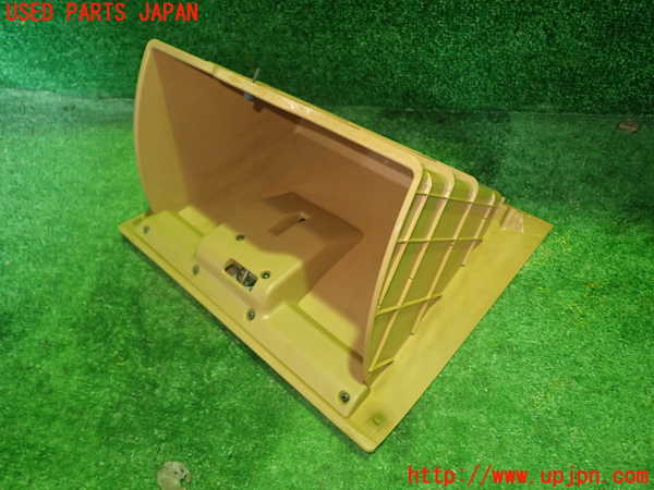1UPJ-9240867516]ロードスター(NA8C)グローブボックス1 中古_2