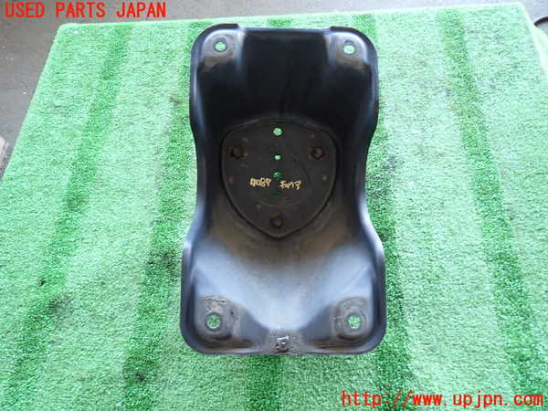 2UPJ-9240871700]ランクルプラド(KZJ95W)スペアタイヤキャリア 中古_3