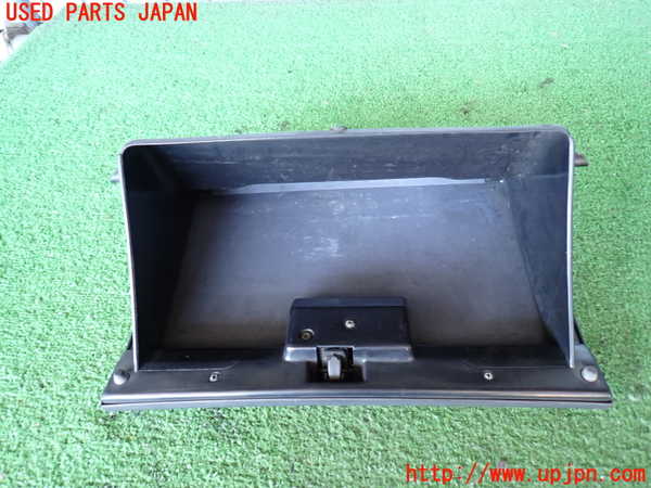 2UPJ-9240877516]ランクルプラド(KZJ95W)グローブボックス1 中古_2