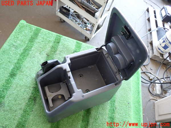 2UPJ-9240877549]ランクルプラド(KZJ95W)コンソール 中古 【ジャンク品】_2