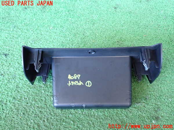 2UPJ-9240877841]ランクルプラド(KZJ95W)小物入れ1 中古_3