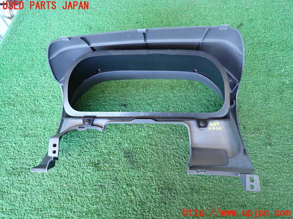 2UPJ-9240877510]ランクルプラド(KZJ95W)メーターフード 中古_3