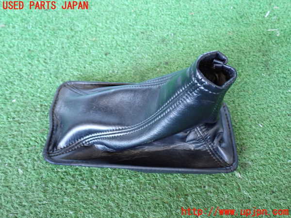 2UPJ-9240877575]ランクルプラド(KZJ95W)シフトブーツ 中古_2