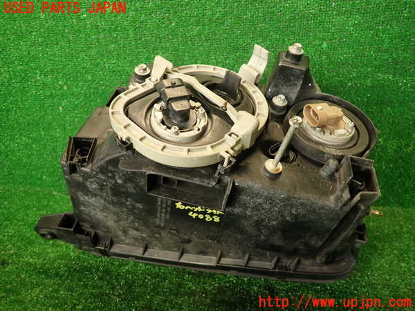 2UPJ-9240881130]センチュリー(GZG50)右ヘッドライト ハロゲン 中古_2