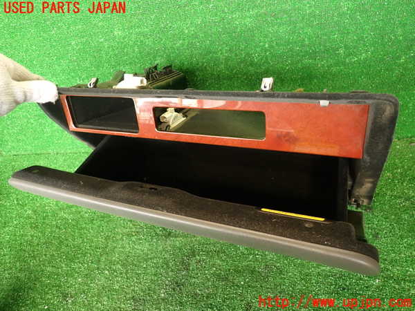 2UPJ-9240887516]センチュリー(GZG50)グローブボックス1 中古_3