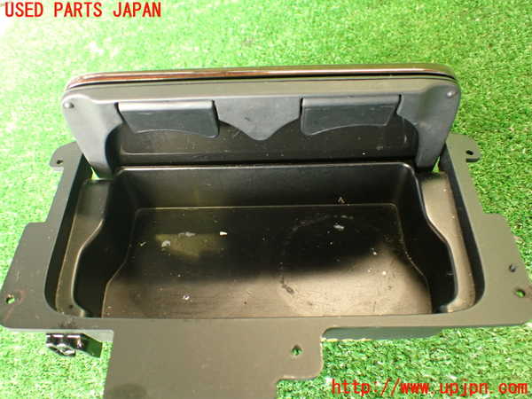 2UPJ-9240887810]センチュリー(GZG50)ドリンクホルダー 中古_4