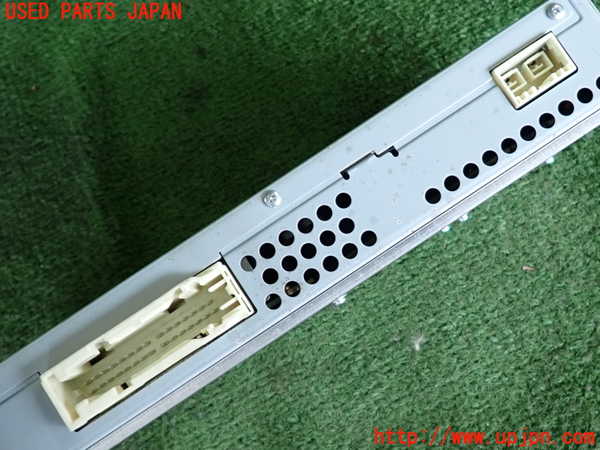 2UPJ-9240896525]レクサス・IS350(GSE31)アンプ 中古_4