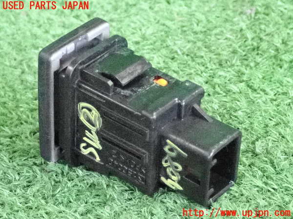 2UPJ-9240896307]レクサス・IS350(GSE31)スイッチ2(フロントガラスヒーター) 中古_2