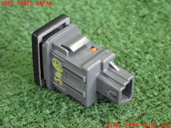 2UPJ-9240896310]レクサス・IS350(GSE31)スイッチ5(トランク) 中古_2