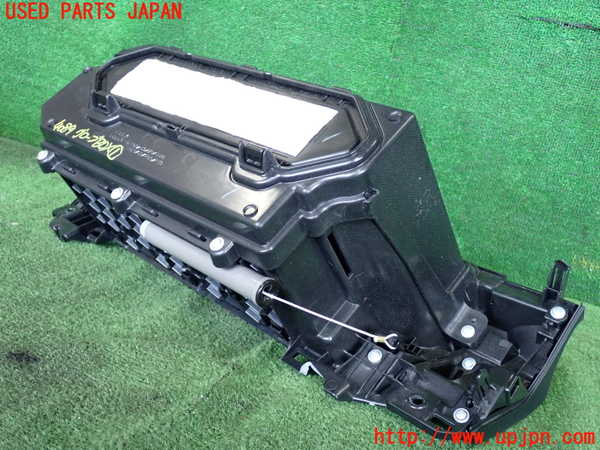 2UPJ-9240897516]レクサス・IS350(GSE31)グローブボックス1 中古_4