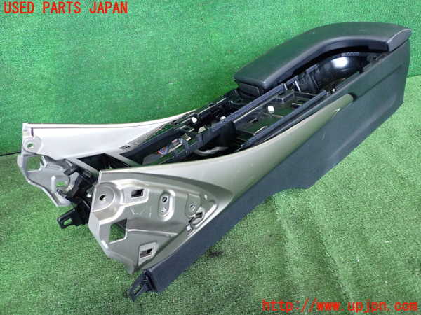 2UPJ-9240897540]レクサス・IS350(GSE31)センターコンソール 中古_2