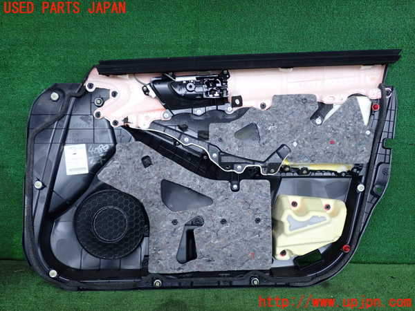 2UPJ-9240891264]レクサス・IS350(GSE31)左前ドア内張り 中古_4