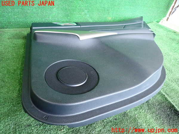 2UPJ-9240891294]レクサス・IS350(GSE31)右後ドア内張り 中古_3