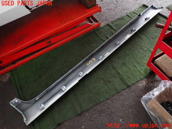 2UPJ-9240901392]ボルボ・V60(ZB420TM)左サイドステップ 中古_3