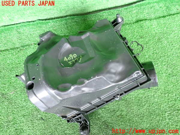 2UPJ-9240902560]ボルボ・V60(ZB420TM)エアクリーナーボックス 中古_4