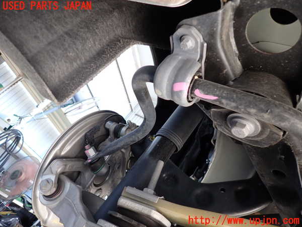 2UPJ-9240905445]ボルボ・V60(ZB420TM)リアスタビライザー 中古_3