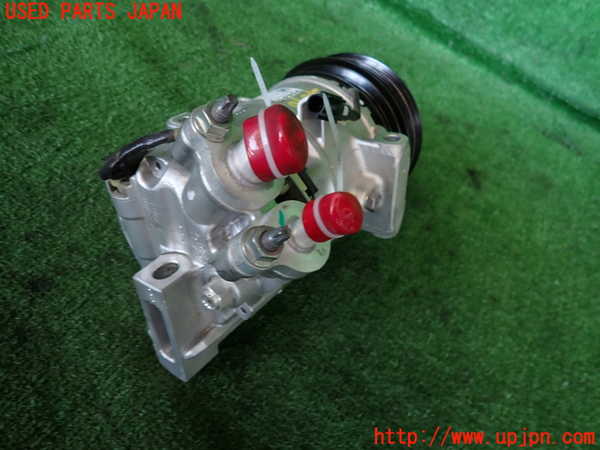 2UPJ-9240906025]ボルボ・V60(ZB420TM)エアコンコンプレッサー 中古_2