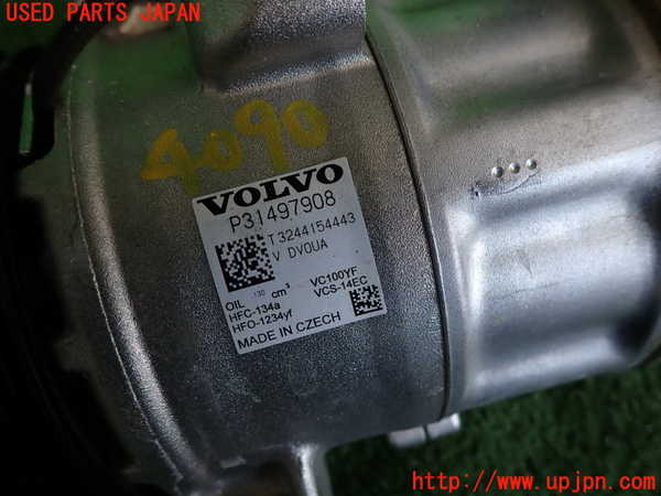 2UPJ-9240906025]ボルボ・V60(ZB420TM)エアコンコンプレッサー 中古_3