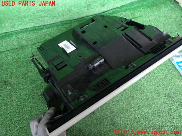 2UPJ-9240907516]ボルボ・V60(ZB420TM)グローブボックス1 中古_2
