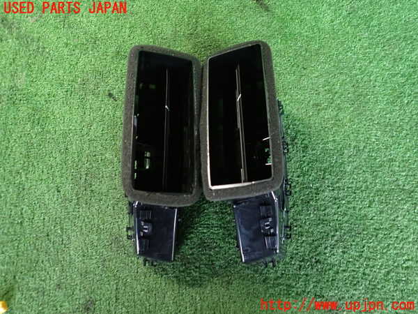 2UPJ-9240907526]ボルボ・V60(ZB420TM)エアコン吹き出し口1 (真中) 中古_3