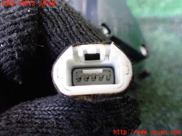 1UPJ-9240911212]ハイエースワゴン100系(KZH100G)左ドアミラー 中古_4