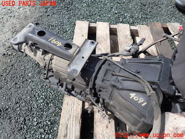 1UPJ-9240913010]ハイエースワゴン100系(KZH100G)ミッション AT 1KZ-TE 中古_2