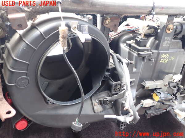 1UPJ-9240916081]ハイエースワゴン100系(KZH100G)エバポレーター1 中古_3