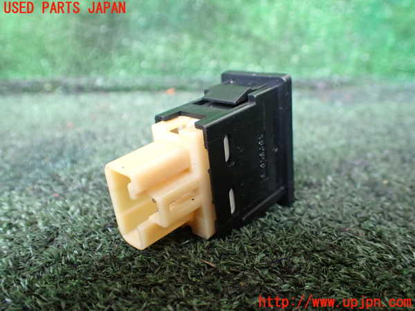 1UPJ-9240916308]ハイエースワゴン100系(KZH100G)スイッチ3 リア カーテン 中古_2