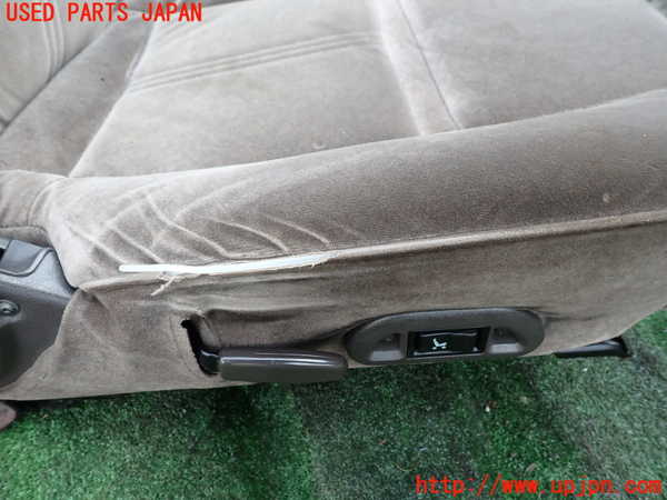 1UPJ-9240917035]ハイエースワゴン100系(KZH100G)運転席シート 中古_4
