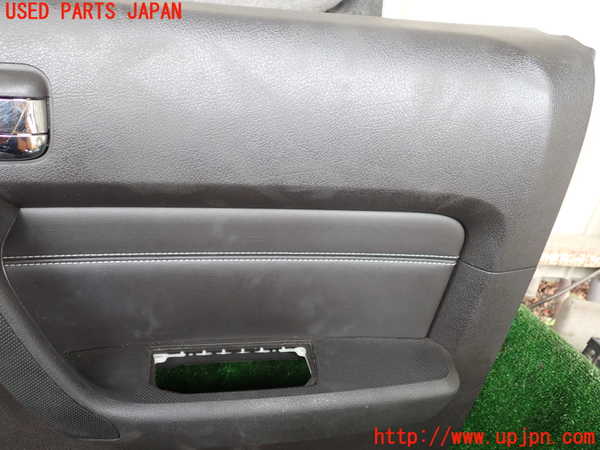 1UPJ-9240921234]ハマーH3(不明)右前ドア内張り 中古_3