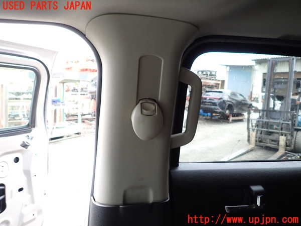 1UPJ-9240927665]ハマーH3(不明)右センターピラートリム 中古_2